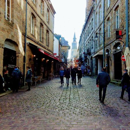 Gate House Lodge Dinan Bagian luar foto