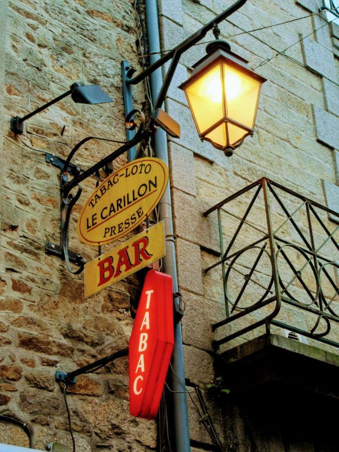 Gate House Lodge Dinan Bagian luar foto